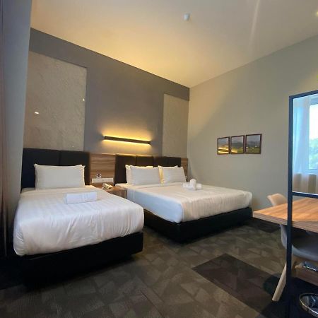 Prestigo Hotel - Johor Bharu Johor Bahru Bagian luar foto